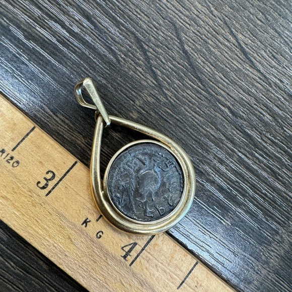 14K Yellow Gold Judean Bar Kokhba Revolt Coin Pendant - Picture 9 of 16